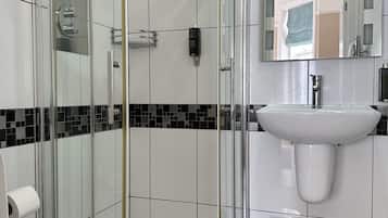 Luxury Studio, Ensuite (Apartment 1) | Bathroom