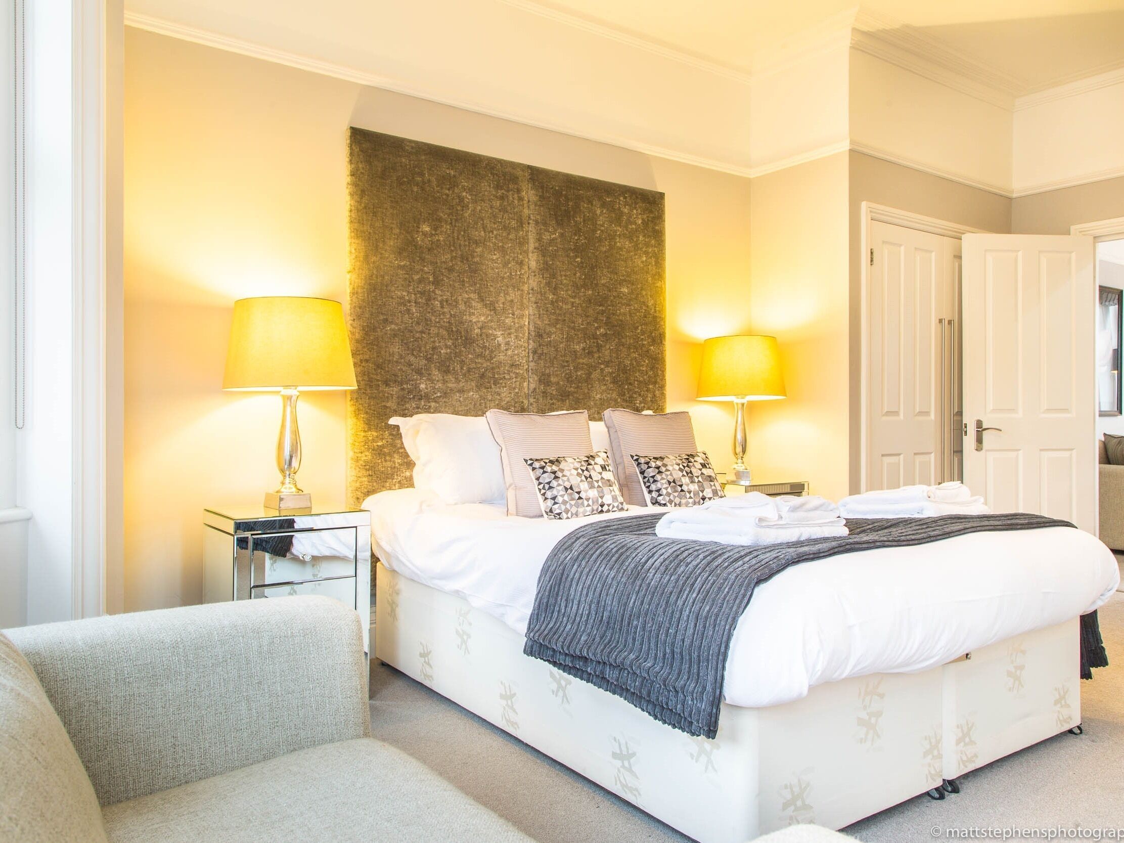 Departamento de lujo, baño en la habitación, vista al jardín (Apartment 3)