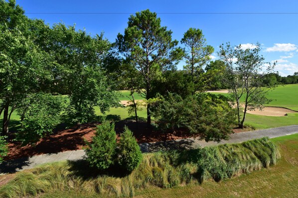 Standard Apartment, 2 Bedrooms | Garden
