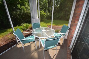 Condo, varias camas (214 Wedgewood) | Balcón