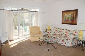 Condo, Multiple Beds (214 Wedgewood) | Living area