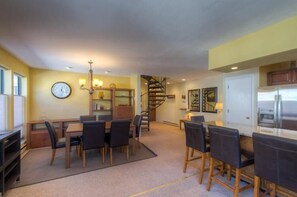Private kitchen - Boomerang Lodge 5 2 Bedroom Condo By Accommodations in Telluride (Telluride)