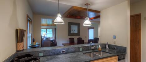 Family Condo, 4 Bedrooms, Mountainside | Private kitchen | Fridge, microwave, coffee/tea maker