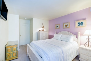 Family Condo, 2 Bedrooms, Mountainside | 2 bedrooms, iron/ironing board, free WiFi - Fall Line 207 2 Bedroom Condo By Accommodations in Telluride (Telluride)