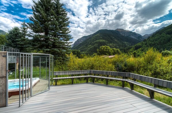 Appart'hôtel Familial, 1 chambre, côté montagne | Terrasse/Patio