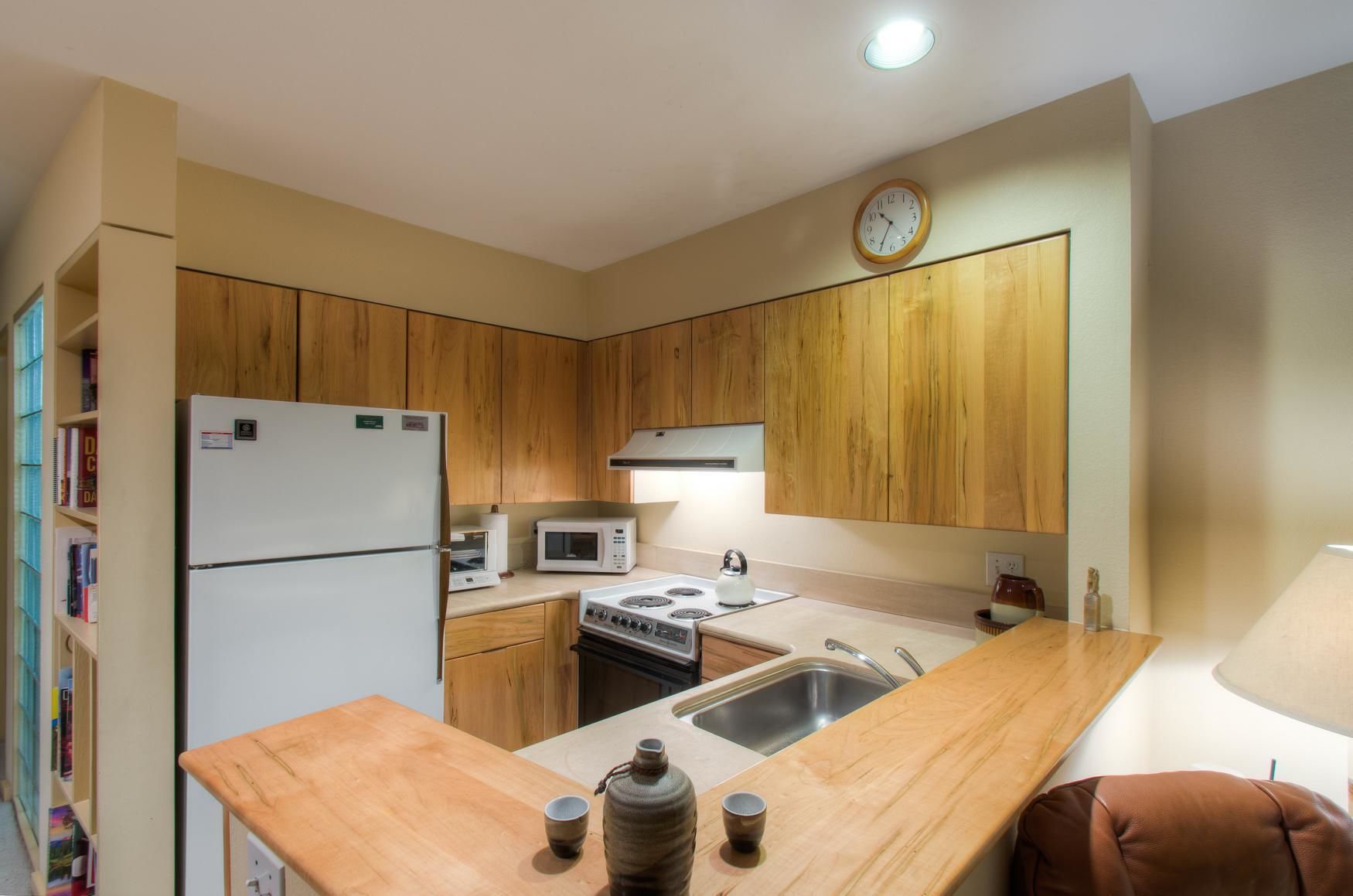 Family Condo, 1 Bedroom, Mountainside | Private kitchen