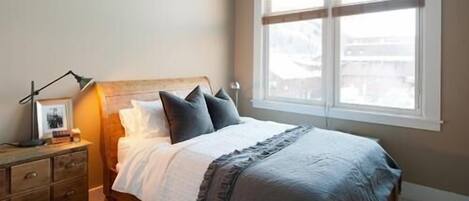 Condo familial, 2 chambres, cÎté montagne | 2 chambres