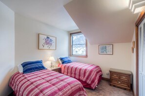 Family Condo, 3 Bedrooms, Mountainside