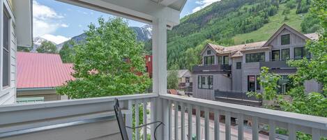Family Condo, 3 Bedrooms, Mountainside | Balcony