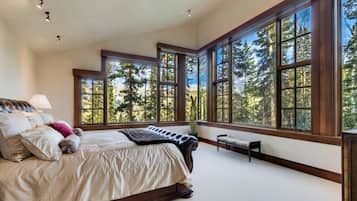 Family House, 6 Bedrooms, Mountainside | 10 bedrooms