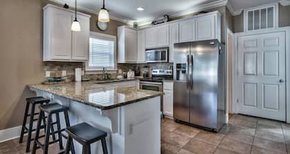 All U Need 4 Bedroom Holiday Home By Coastal Dreamin