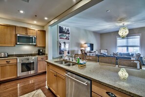 Condo, 3 Bedrooms | Private kitchen | Fridge, microwave, coffee/tea maker - Redfish Village M2 417 3 Bedroom Condo By Coastal Dreamin (Santa Rosa Beach)