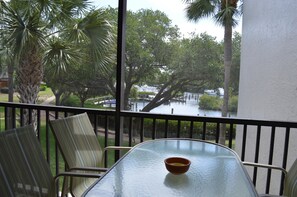 Comfort-Apartment, 2 Schlafzimmer, Blick auf die Lagune | Balkon