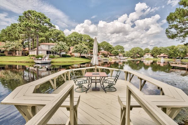 House, 3 Bedrooms, Lake View | Dock