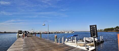 Dock