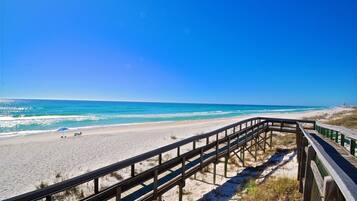 House, 3 Bedrooms | Beach | Beach nearby