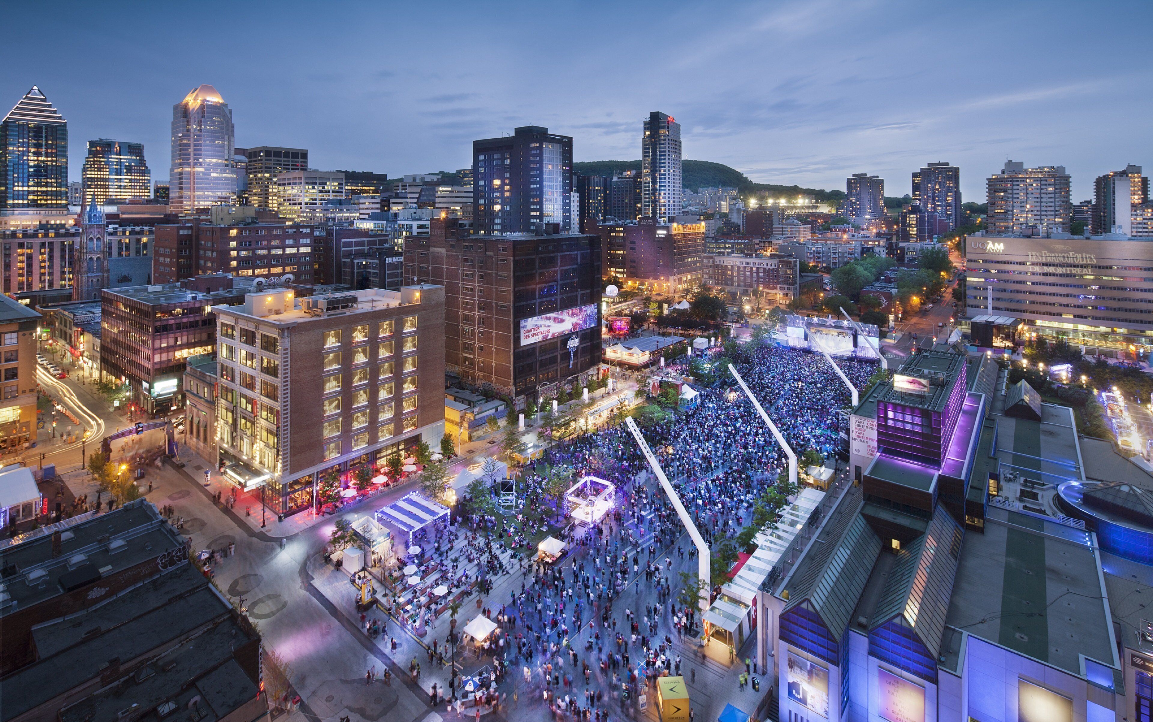 Photo - Holiday Inn Hotel & Suites - Montreal Centre-ville Ouest by IHG