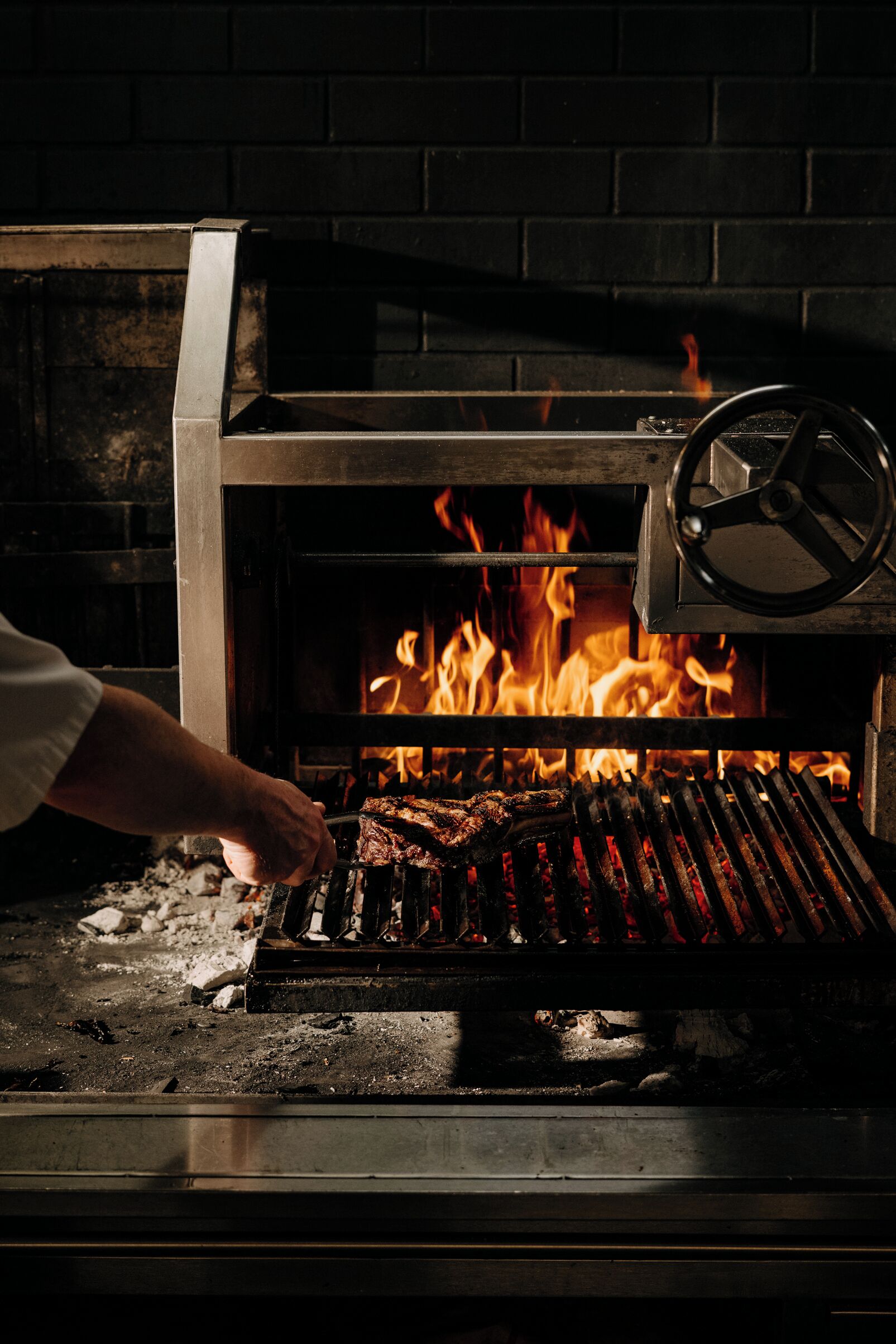 breakfast, lunch, dinner served; mediterranean cuisine