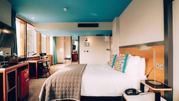 Ropa de cama de alta calidad, caja fuerte, sistema de insonorización