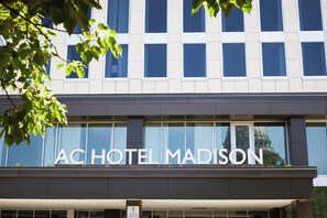 View from property - AC Hotel by Marriott Madison Downtown (Madison)