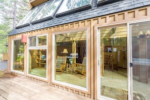 Family Apartment, 3 Bedrooms | Terrace/patio - Lark 12 (Bend)