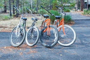 Family Apartment, 3 Bedrooms | Bicycling