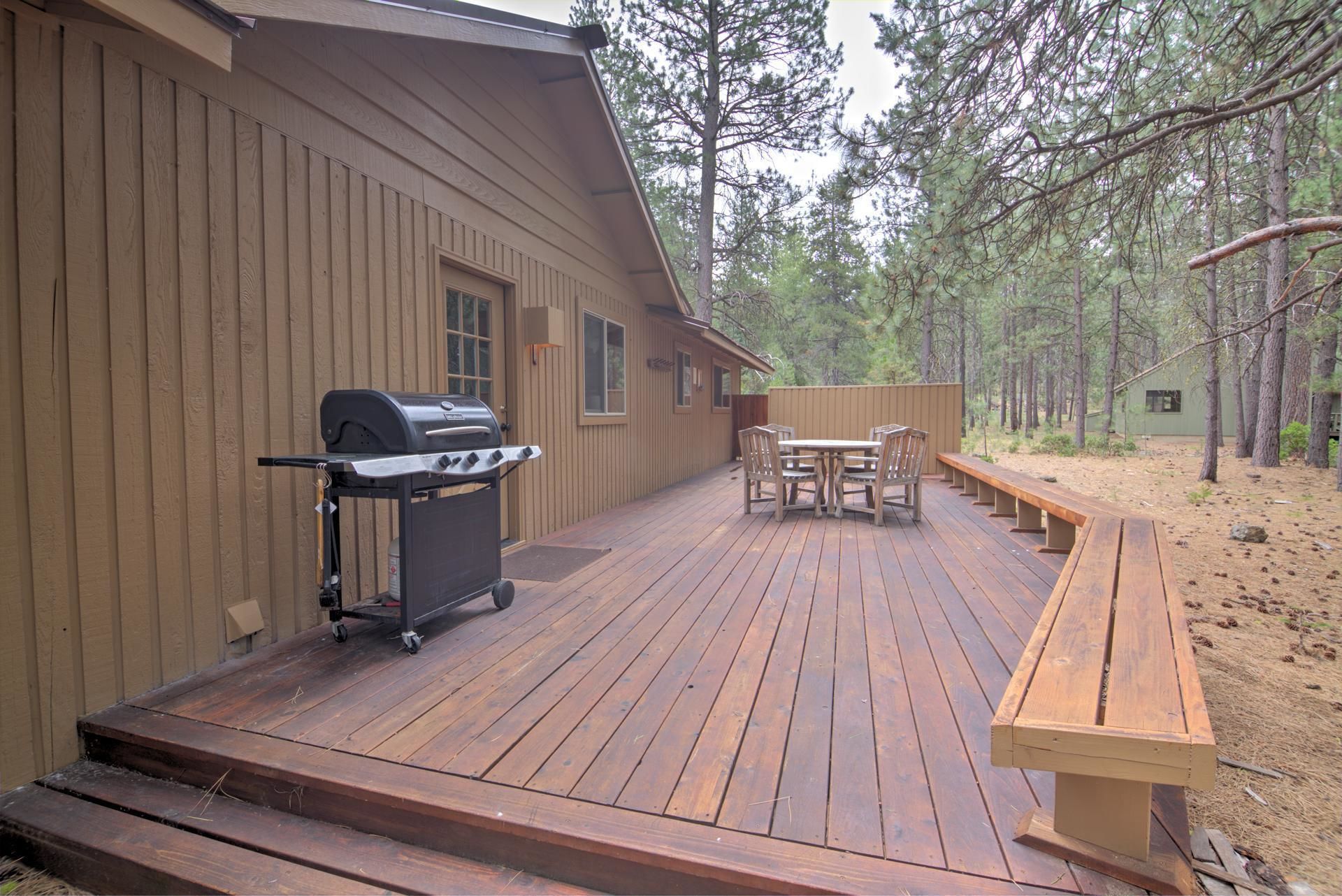 Family Apartment, 3 Bedrooms | BBQ/picnic Area