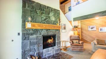 Apartemen Keluarga, 1 kamar tidur | Perapian