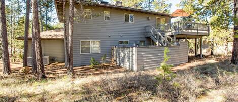 Family Apartment, 3 Bedrooms | Property grounds