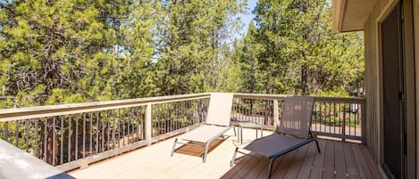 Family Apartment, 3 Bedrooms | Terrace/patio