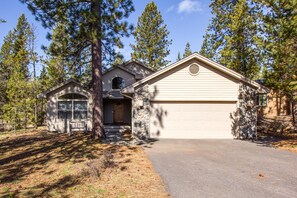 家庭公寓, 3 間臥室 | 住宿正面