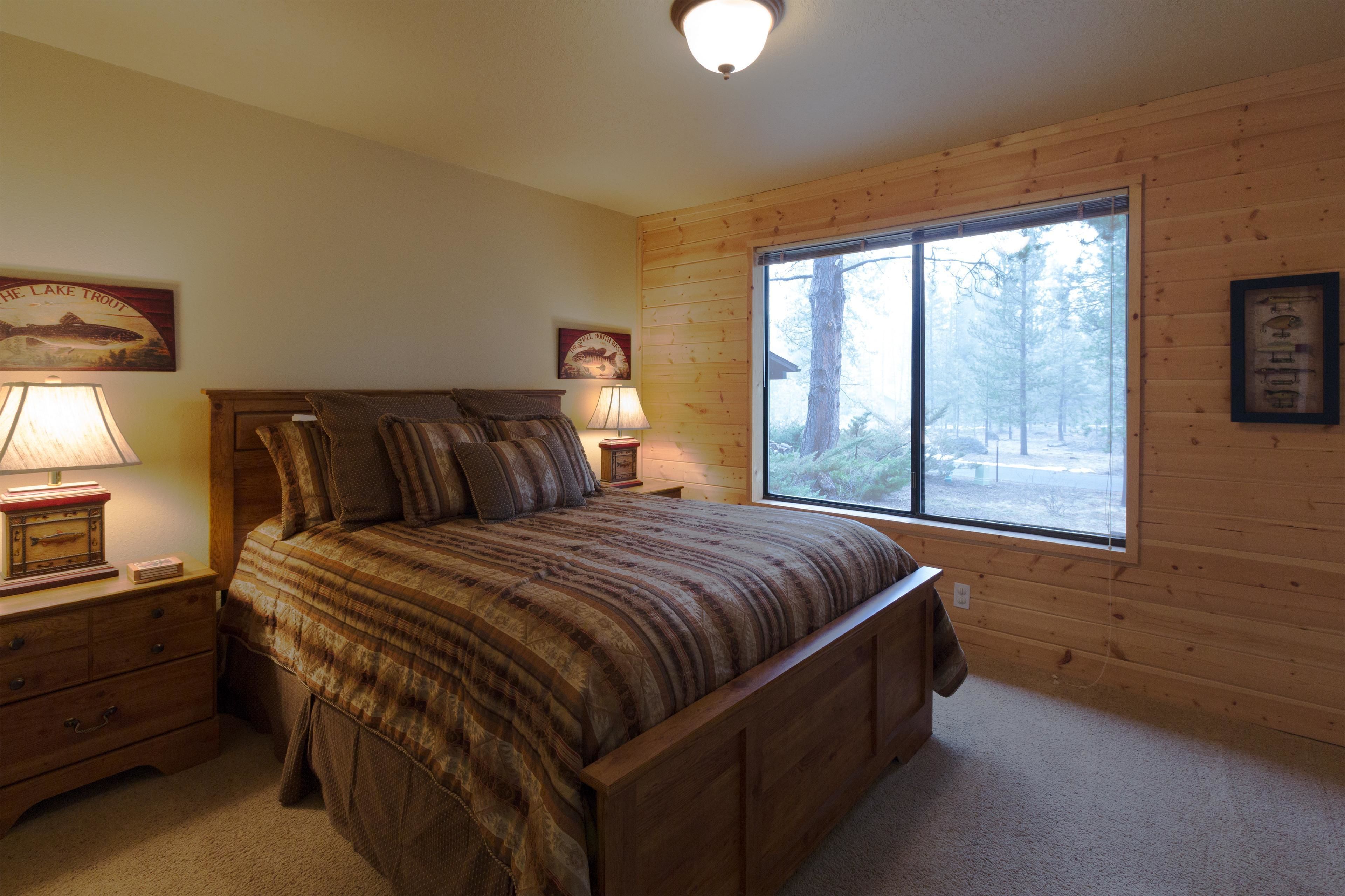 Family Apartment, 3 Bedrooms | 3 bedrooms, free WiFi