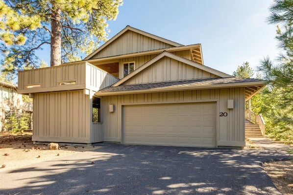 家庭公寓, 4 间卧室 | 住宿正面