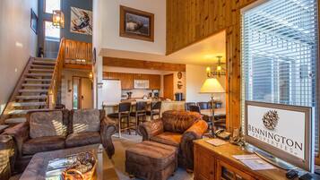 Apartemen Keluarga, 3 kamar tidur | Area keluarga | TV dan pemutar DVD