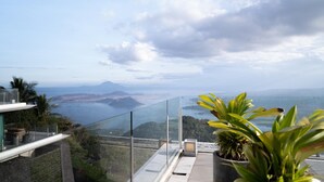 Property grounds - Escala Tagaytay (Tagaytay)