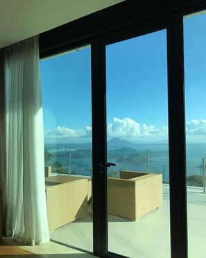 Interior - Escala Tagaytay (Tagaytay)