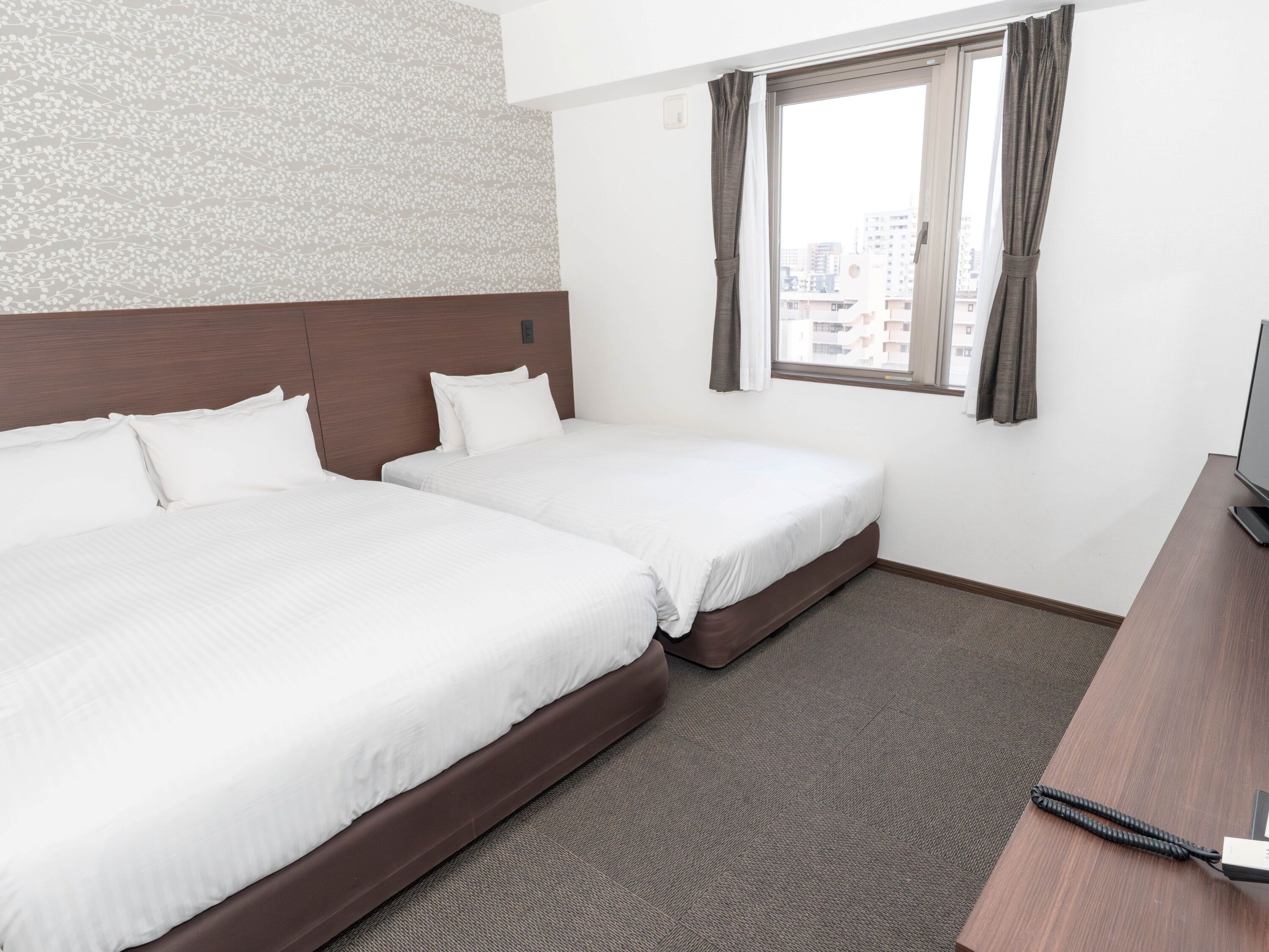 Superior-Zimmer, Nichtraucher (For 3 people use) | Daunenbettdecken, Schreibtisch, Verdunkelungsvorhänge