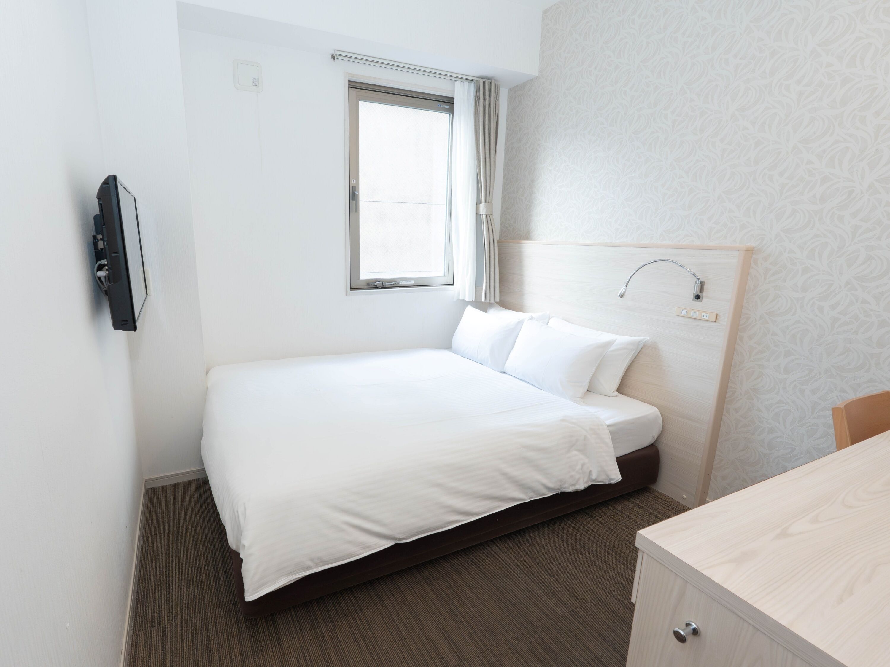 Standard-Doppelzimmer, Nichtraucher | Daunenbettdecken, Schreibtisch, Verdunkelungsvorhänge