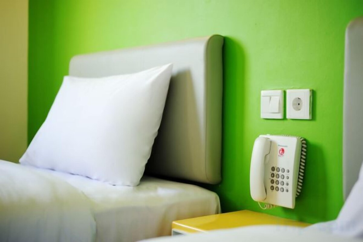 In-room safe, desk, free WiFi, bed sheets