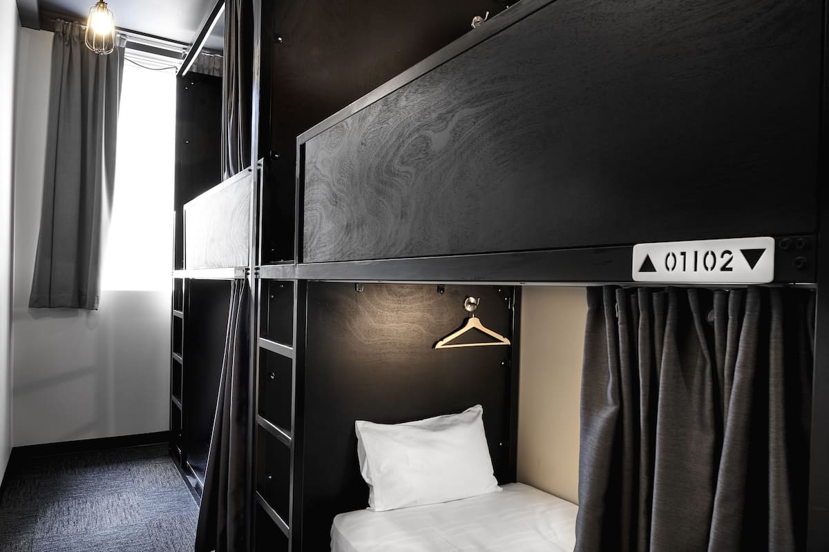 Soundproofing, iron/ironing board (on request), free WiFi, bed sheets