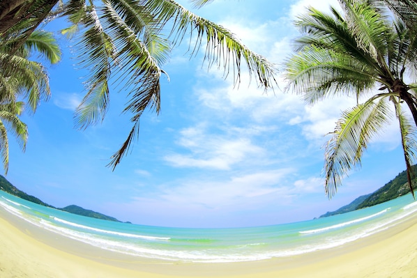 Beach nearby - Azure Phuket Hotel (Patong)