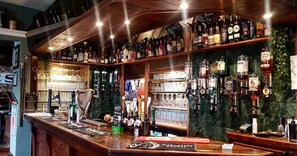 Bar (en el alojamiento)