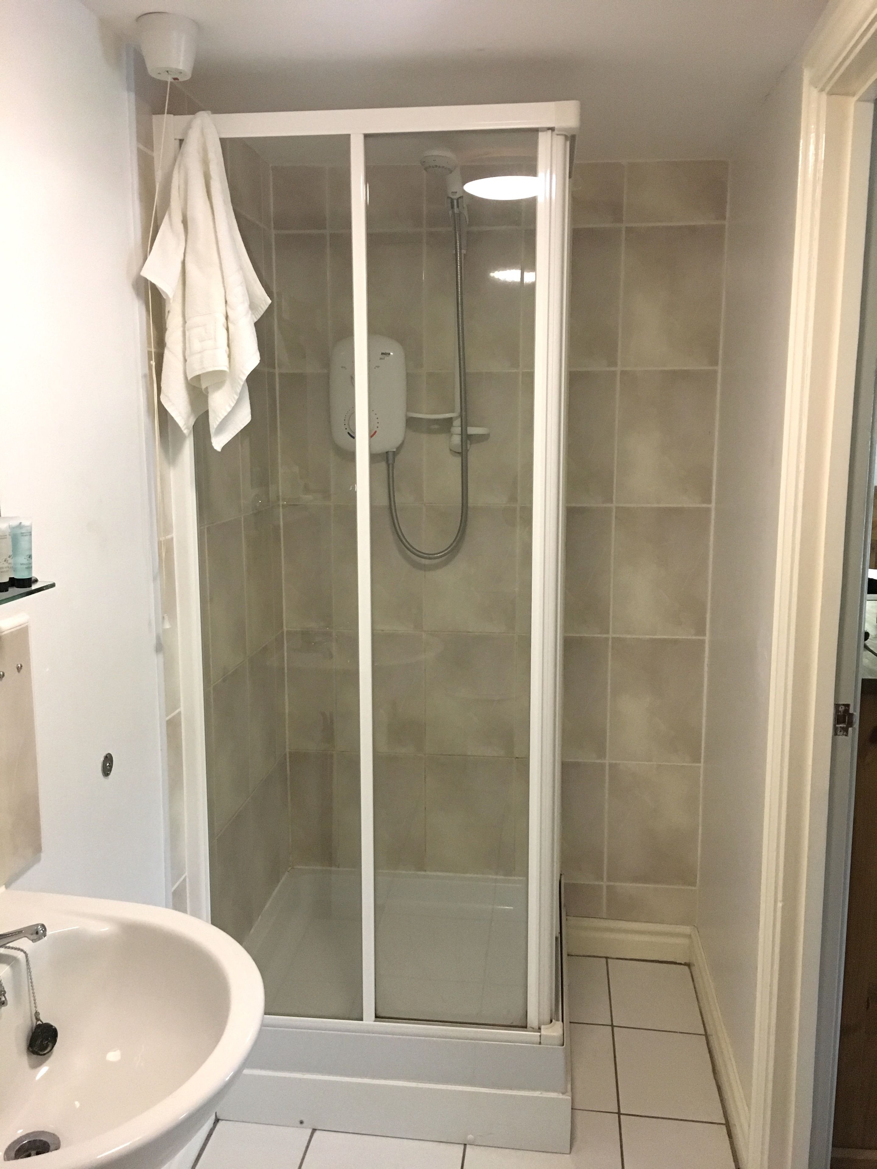 family room (larger) | bathroom | towels