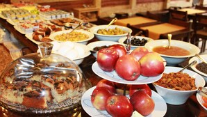 Ảnh chưa phân loại, 4 trong số 35 ảnh, nút