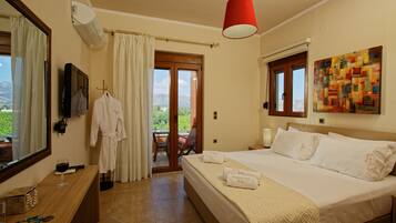 Villa, Private Pool | 5 bedrooms, premium bedding, in-room safe, desk