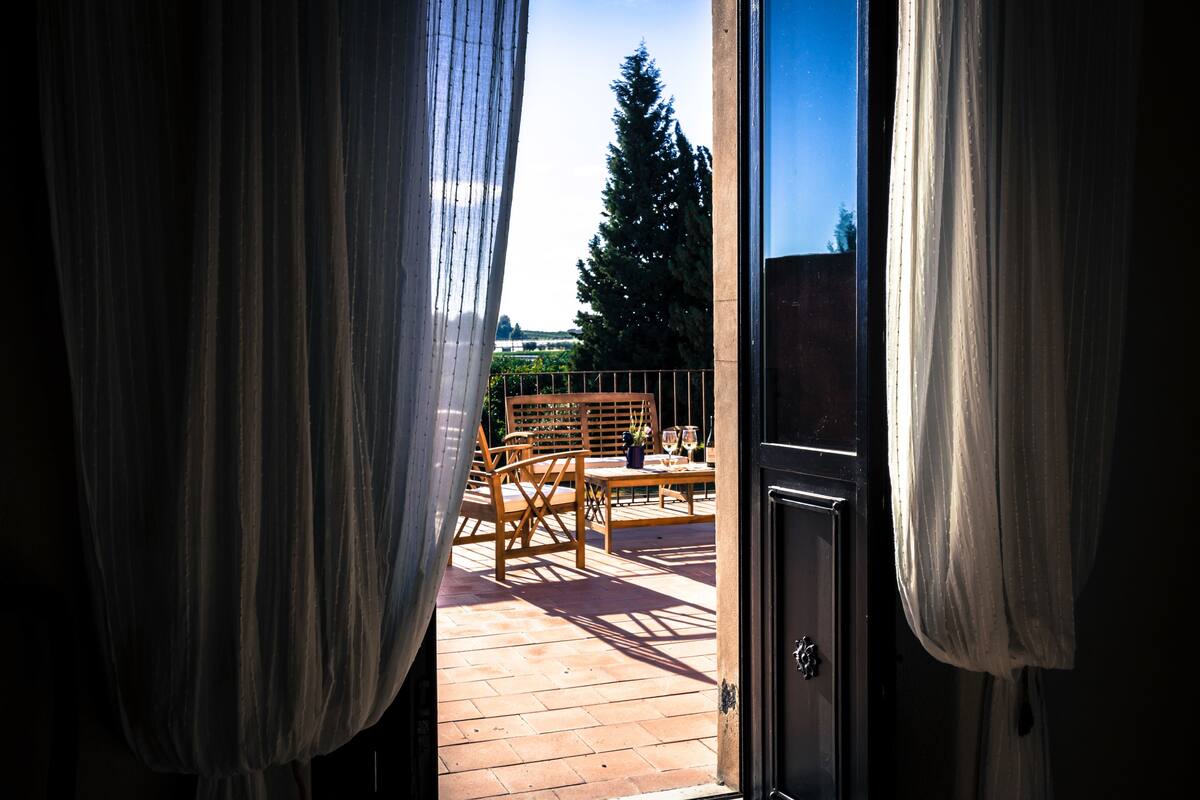 1 kamar tidur, brankas, Wi-Fi gratis, dan seprai linen