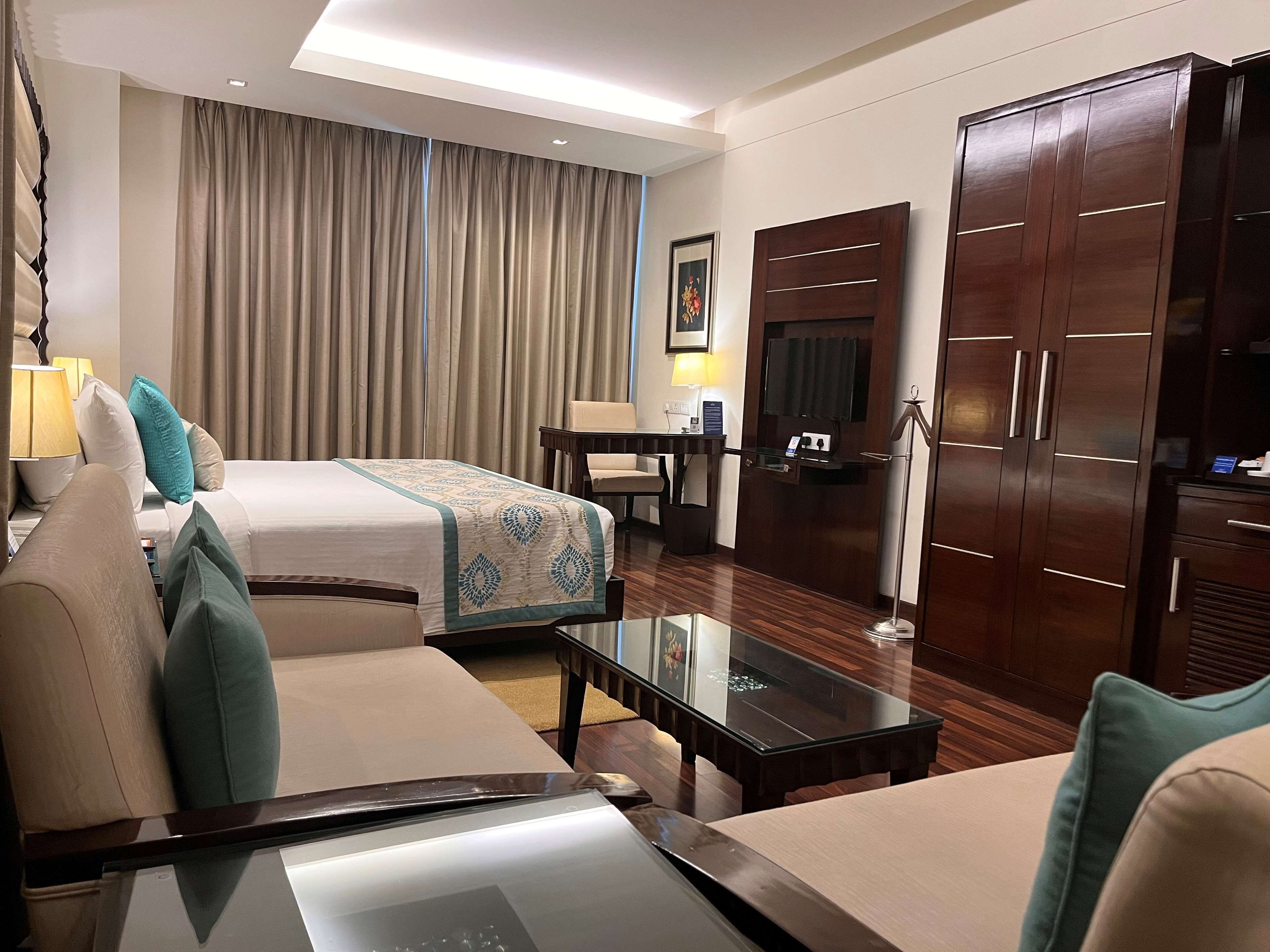 Photo - Deventure Sarovar Portico Kapashera, New Delhi