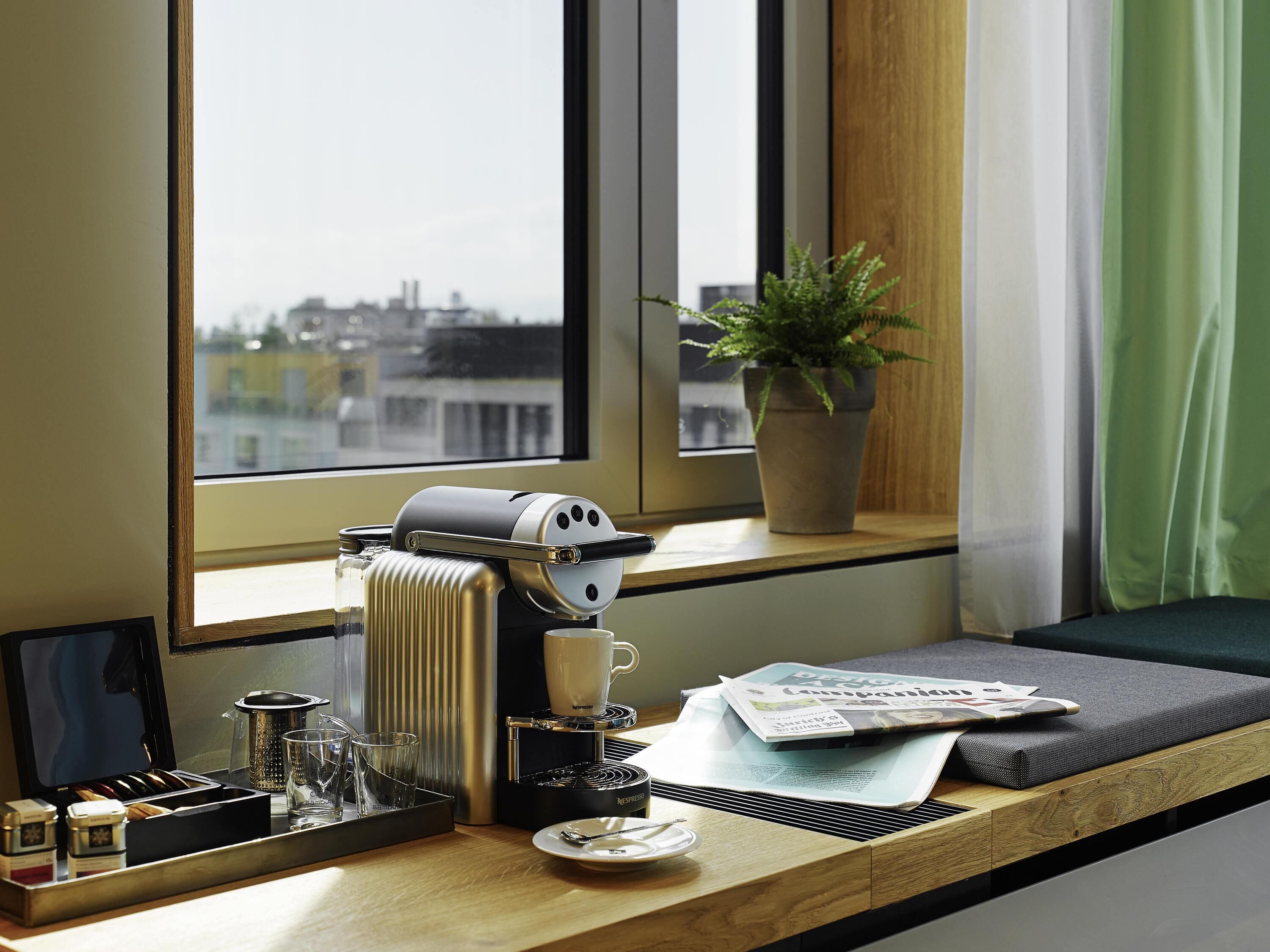 Plaza Suite | Down comforters, minibar, in-room safe, individually furnished