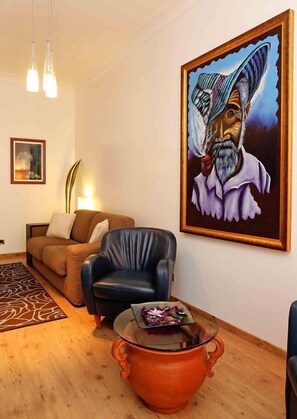 Apartment, 2 Schlafzimmer (Via Natale del Grande, 39) | Wohnbereich | Flachbildfernseher