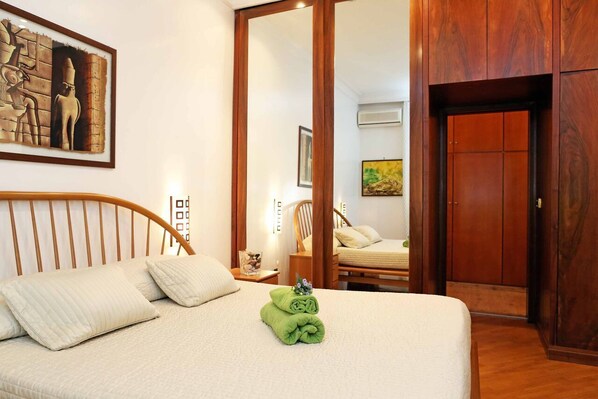 Apartment, 2 Schlafzimmer (Via Natale del Grande, 39) | Babybetten, Zustellbetten, kostenloses WLAN, Bettwäsche